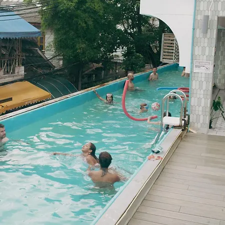 Luna & Loft - Urban Stay Old Town Bangkok